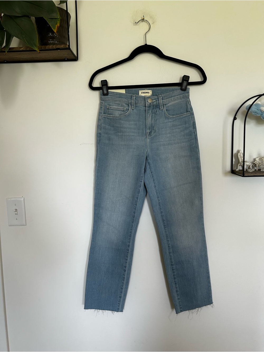 NWOT L’Agence Sada High Rise Cropped Slim Light Wash Denim Blue Jeans Size 23